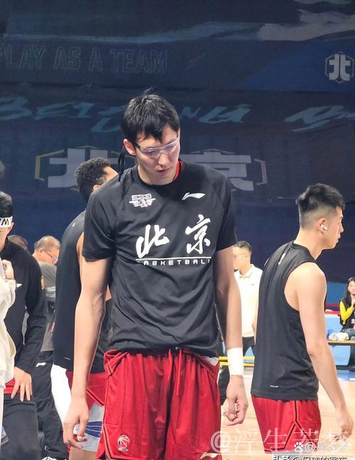 约克爆发34+8周琦意外伤退 浙江力挫北京迎四连胜